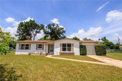 218 Arab St, Deltona, FL 32725-6321