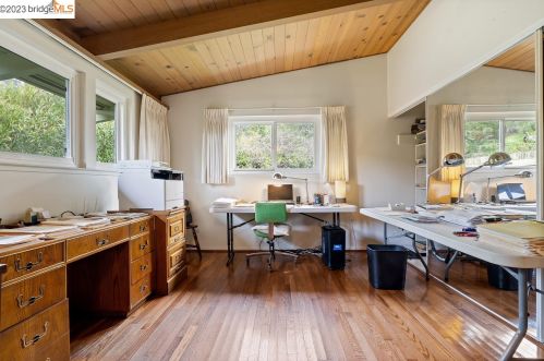 8 Rae Dr, Orinda CA  94563-4360 exterior