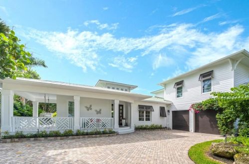 5251 Sand Dollar Ln, Naples, FL 34103-2479