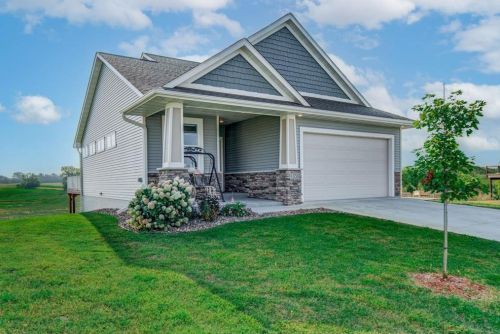 1838 Cypress Trl, New Johannesburg WI  54017-4000 exterior