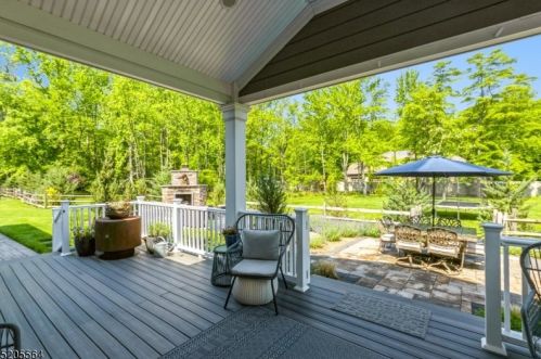 1761 Cooper Rd, Scotch Plains NJ  07076-2525 exterior