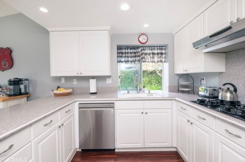 727 Jenifer Ave, Glendora CA  91740-4300 exterior