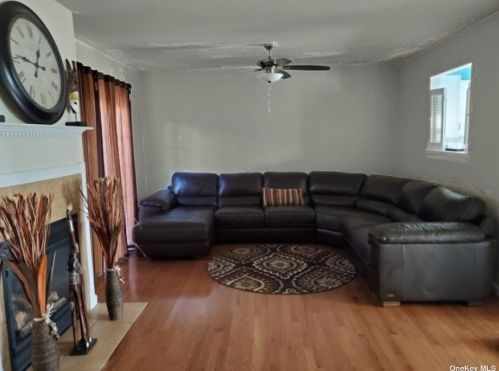 162 Darin Rd, Warwick NY  10990-4024 exterior