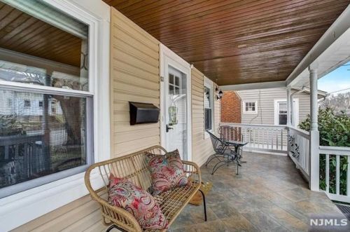 43 Martin Rd, Verona, NJ 07044-2823