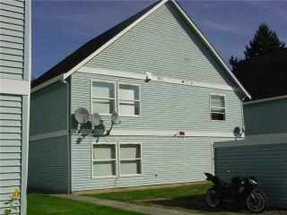307 6th St, Snohomish, WA 98290-2595