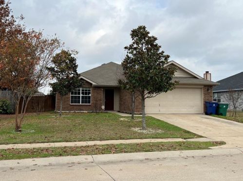 229 Equestrian Dr, Waxahachie, TX 75165-5348