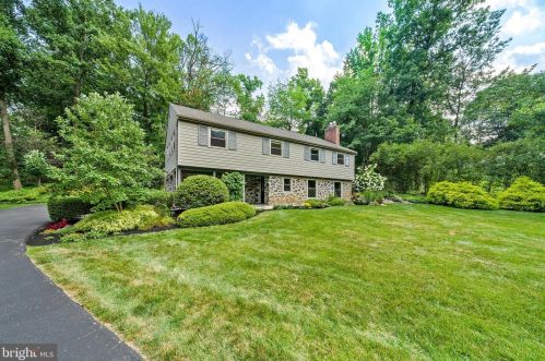 133 Sheldrake Dr, Paoli, PA 19301-1242