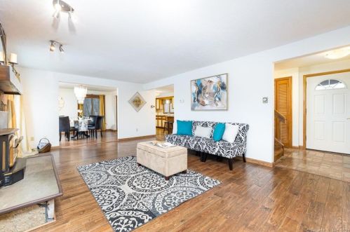 80 Mount Sumner Dr, Manchester CT  06043-7248 exterior