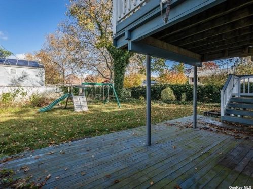 23 Wentworth Dr, Huntington Station NY  11746-6926 exterior