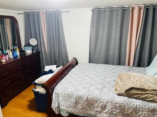 655 Charles St, Perth Amboy NJ  08861-2807 exterior