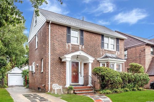 83 Clover Ave, Floral Park, NY 11001-2530