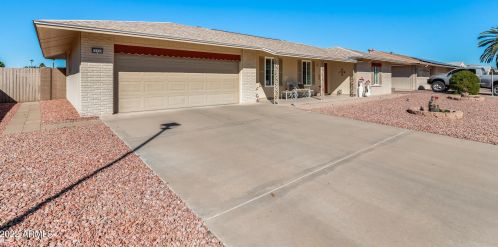 11034 Pleasant Valley Rd, Sun City, AZ 85351-1558