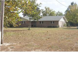 233 Richs Rd, Defuniak Springs FL  32433-7988 exterior
