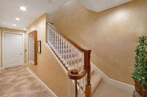 550 Avellino Isles Cir, Naples FL  12201-2379 exterior
