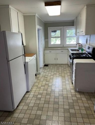 41 Lenape Trl, Parsippany NJ  07834-2017 exterior