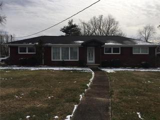 206 Blue Ribbon Pkwy, Shelbyville, TN 37160-2506