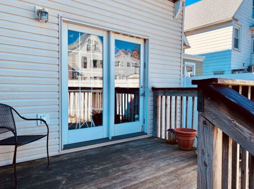 73 14 St, Bayonne NJ  07002-3508 exterior