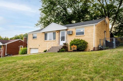 3807 Belladonna Dr, Glenshaw, PA 15116-1241