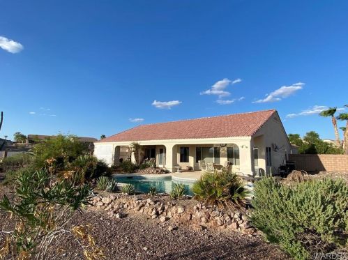 2501 Whispering Ridge Dr, Bullhead City AZ  86442-8686 exterior