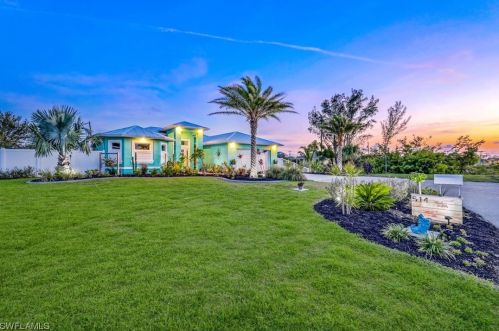 514 19th St, Cape Coral, FL 33991-3728