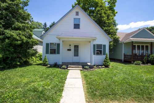 32 Shannon Ave, Shade, OH 45701-1822