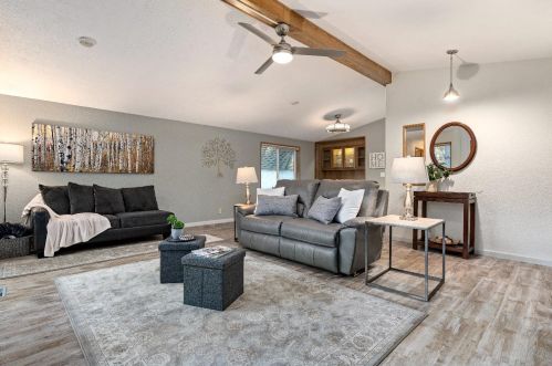 10253 Timberland Dr, Grass Valley CA  95949-9160 exterior