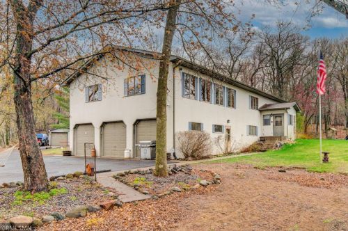 2052 35th Ave, East Farmington, WI 54020-5626