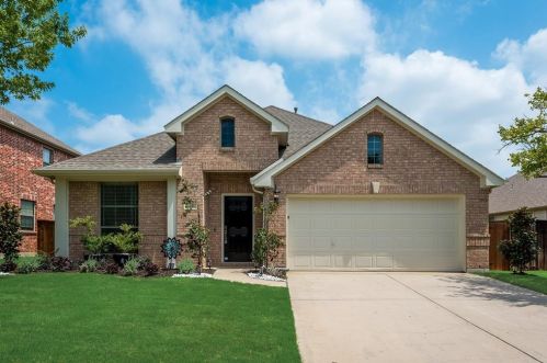 2441 Dove Creek Dr, Oak Point, TX 75068-6643