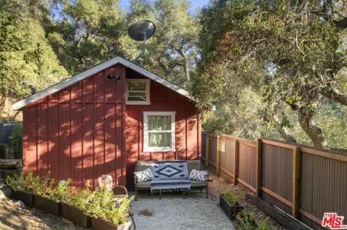 328 Topanga Canyon Blvd, Topanga CA  90290-3838 exterior