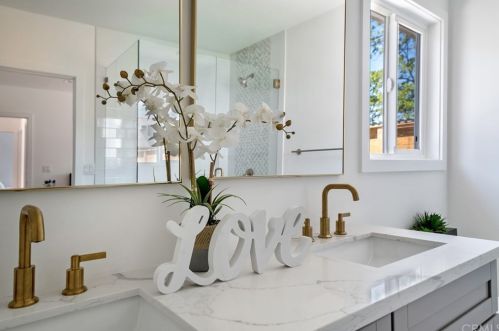 809 Harvard St, Glendale CA  91205-1208 exterior