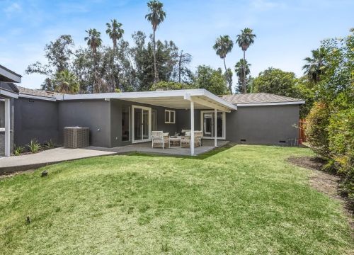 4725 Van Ness Blvd, Fresno CA  93704-3122 exterior