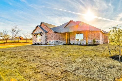 5530 Contrary Creek Rd, Granbury, TX 76048-7506