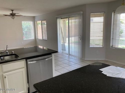 7450 Mohawk Ln, Glendale AZ  85308-9660 exterior