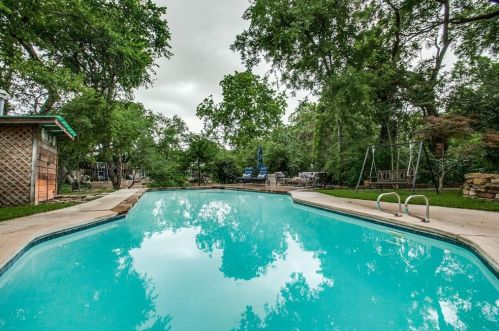 830 Belt Line Plz, Richardson TX 75080-5502 exterior