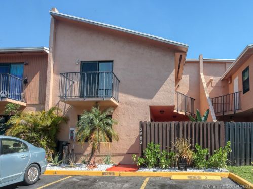 3403 52nd Ave, Hollywood, FL 33023-5408