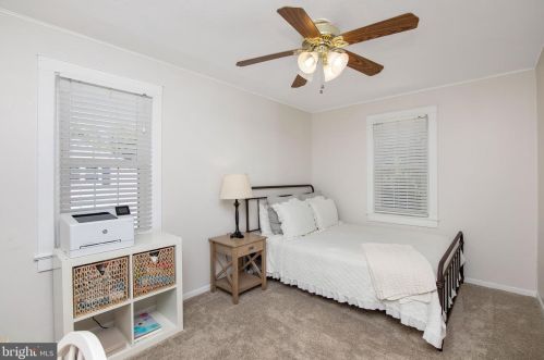 435 Oak Ave, West Deptford NJ  08097 exterior