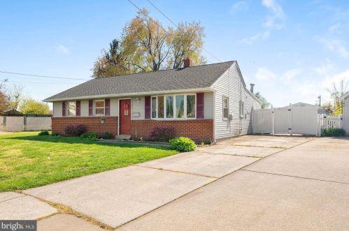 446 Flanders Rd, Gloucester NJ  08031-3020 exterior