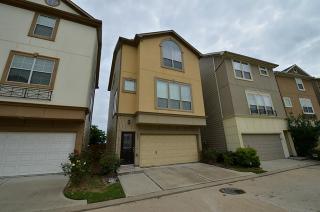3107 Clearview Cir, Houston, TX 77025-5921