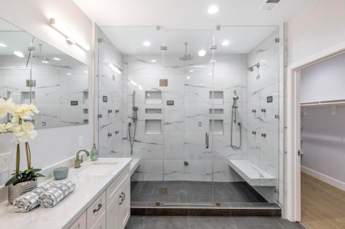 1106 Sprig Way, Gilroy CA  95020-8113 exterior