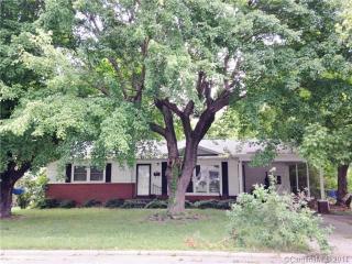 210 Westview Dr, Lincolnton, NC 28092-2146