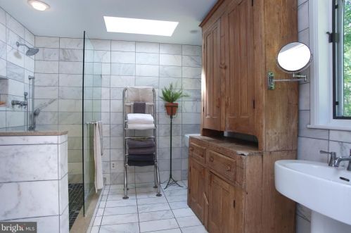 5295 Branch Rd, Pipersville PA  18947-1197 exterior