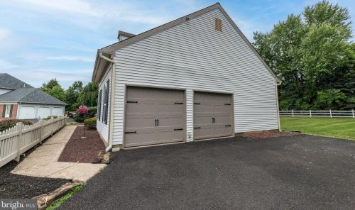 2236 Lilac Ln, Jamison PA  18929-1203 exterior