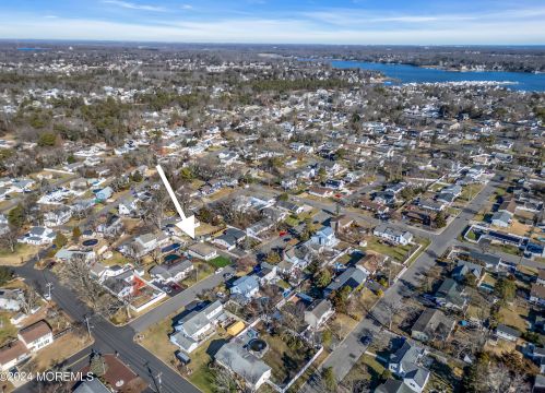 363 Kelly Ave, Bricktown NJ  08724-2230 exterior