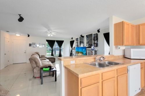 2754 Trommel Way, Sanford FL  32771-5808 exterior