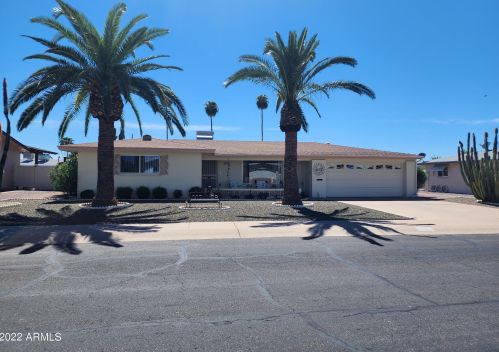6265 Dodge St, Mesa, AZ 85205-6733