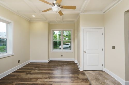 212 4th St, Mc Donald PA  15057-1115 exterior