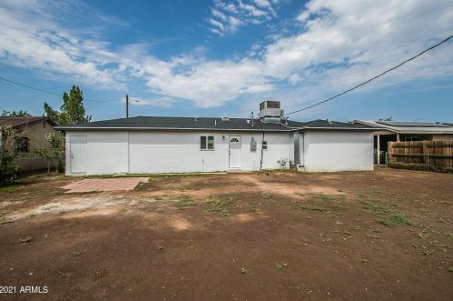 1033 30 Ave, Phoenix AZ 85017-1105 exterior