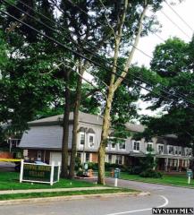 1212 Towne House Vlg, Hauppauge, NY 11749-4814