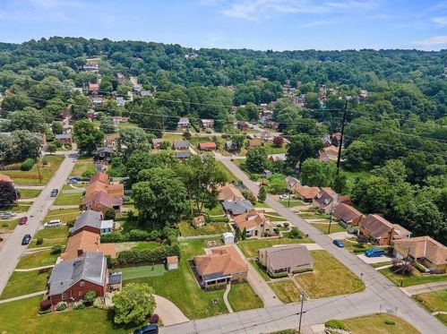 1204 Riverview Dr, Verona PA  15147-1915 exterior