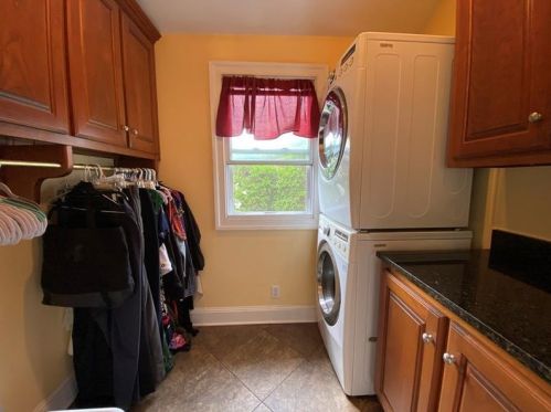 27 Louisa Ave, Greenville PA  16125-2014 exterior